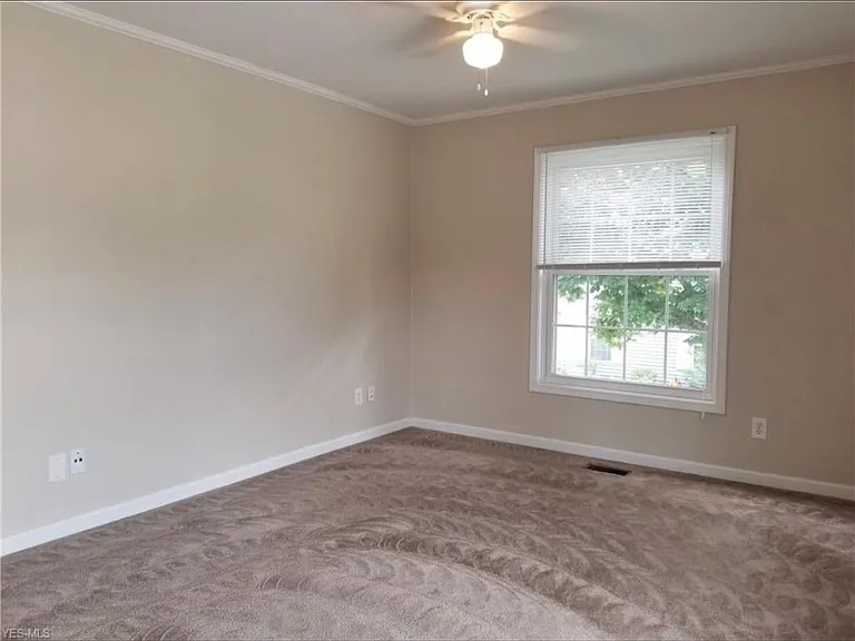 1342 Hibbard Dr #C — Photo 7