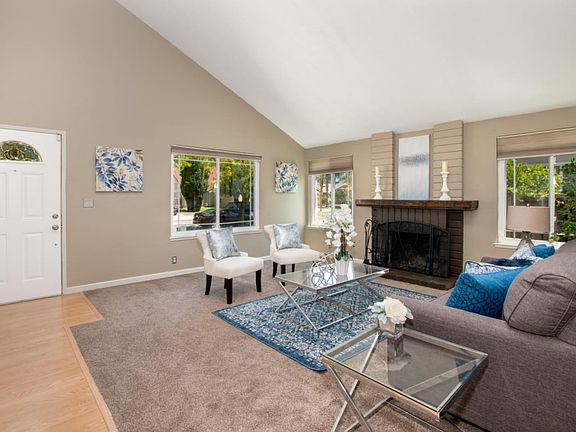 2nd image of 4185 Crescendo Ave
