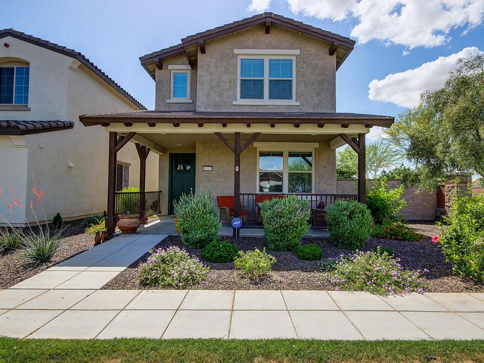 1st image of 15352 W Columbine Dr