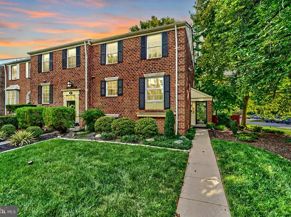 64 Blondell Ct, Lutherville Timonium, MD 21093