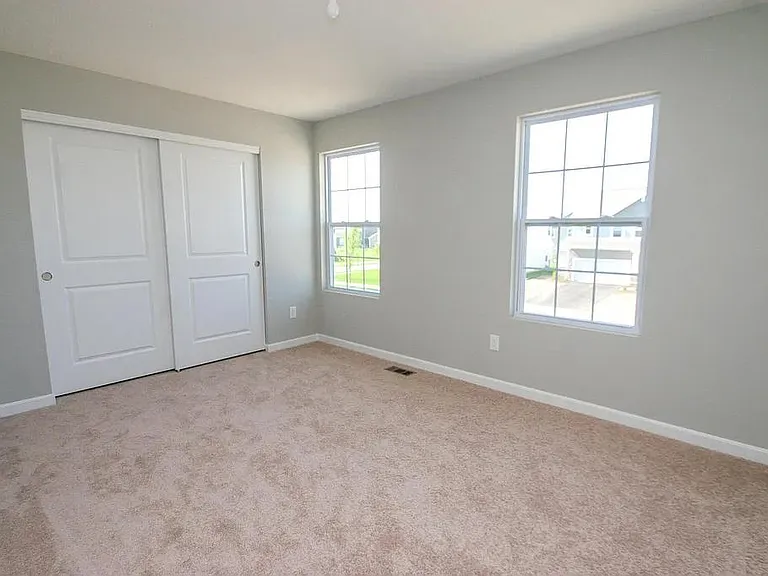 7861 Oldham Dr — Photo 13