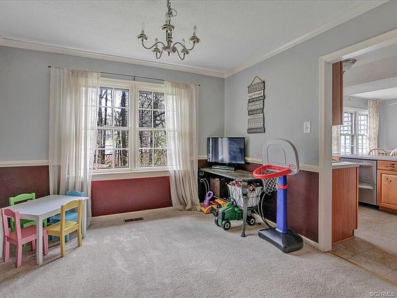 5th image of 2304 Thousand Oaks Dr