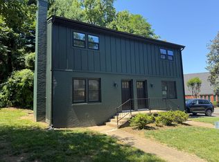 104 Perry Dr, Charlottesville, VA 22902