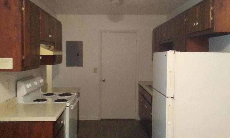 1st image of 329 Boyd St APT 14