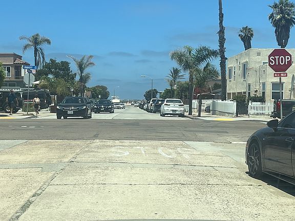 1 block from beach :)