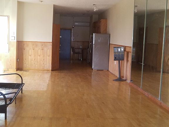 2nd image of 3300 H St Fl 2nd