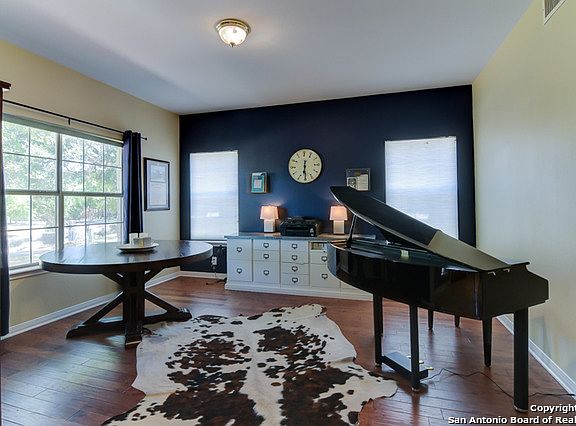 5th image of 118 Canyon Cir