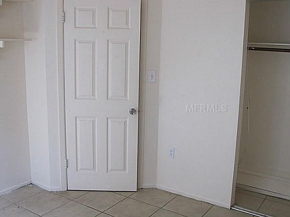 5th image of 55 Joyce St