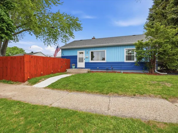 6800 W Ohio AVENUE, Milwaukee, WI 53219