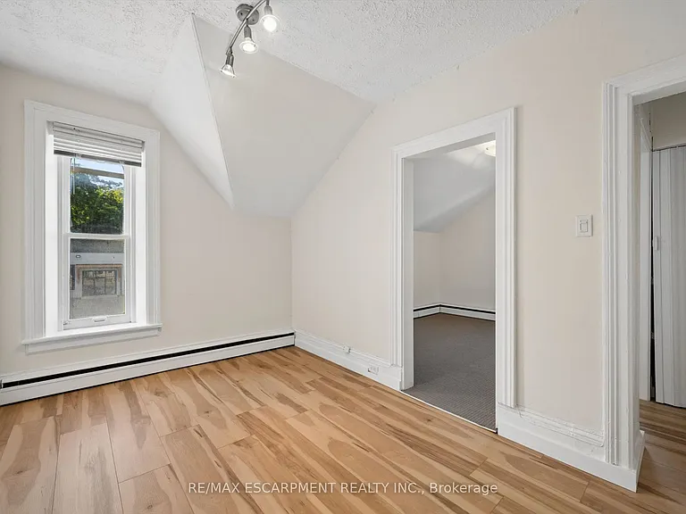 38B Concession St — Photo 15