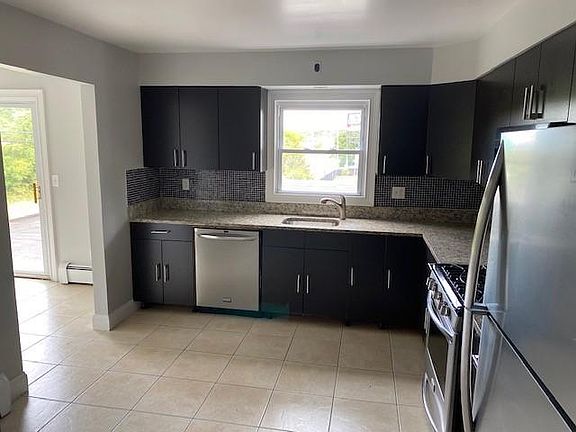 5th image of 41 Belden Ave