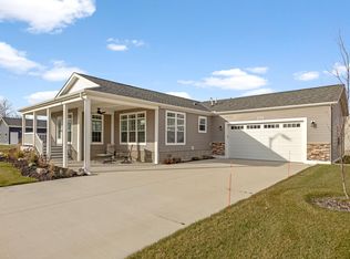 5221 Hollow Ln, Holland, MI 49423