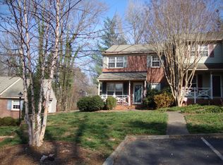 2727 Crosswinds Dr, Winston Salem, NC 27127