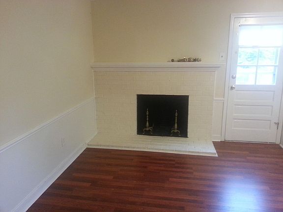 4th image of 2204 Foxborough Dr