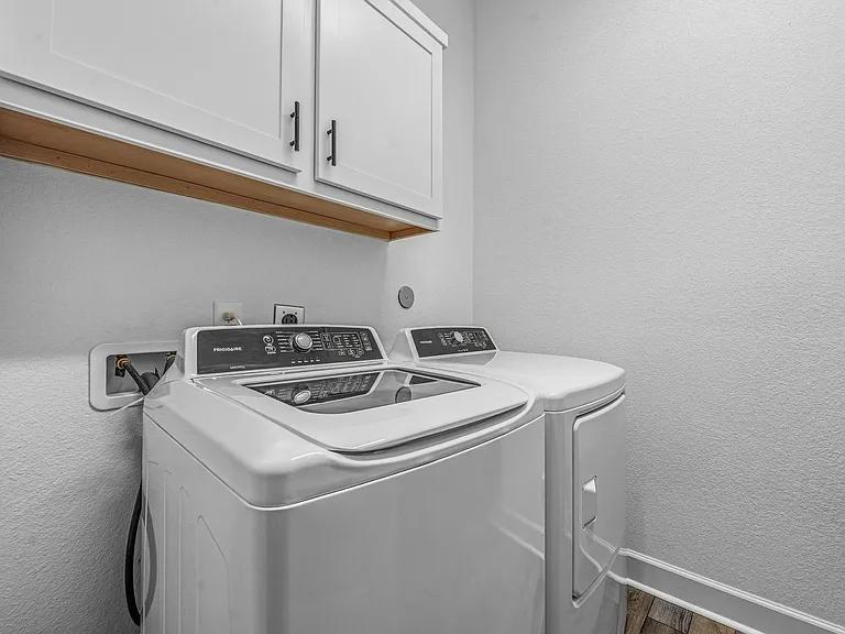 7415 Denali Dr — Photo 31