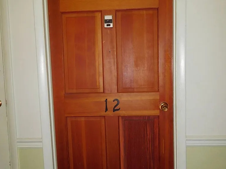 140 Snider Ave — Photo 3