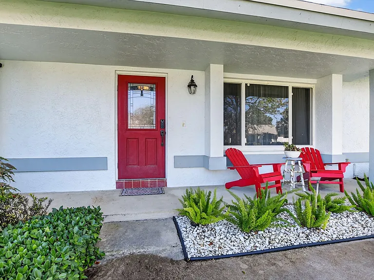 18298 102nd Way S — Photo 4