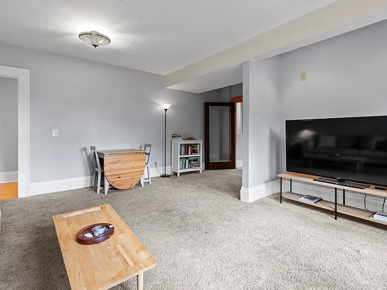 2449 Pillsbury Ave S #3 — Photo 3