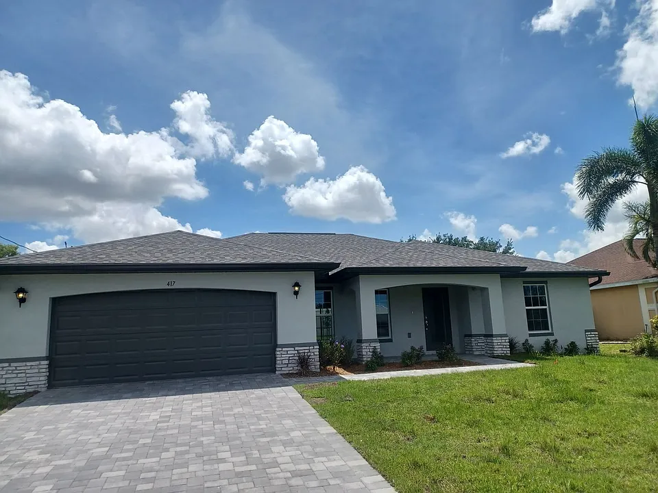 417 SW 26th Ave