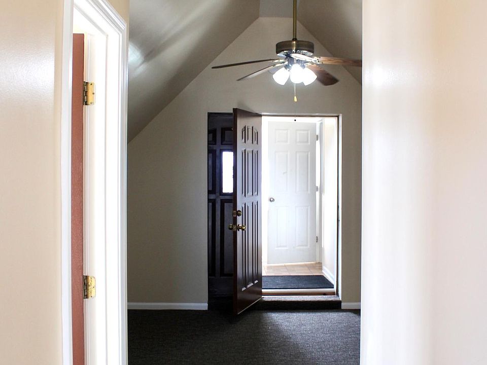 1st image of 2131 N Lorel Ave