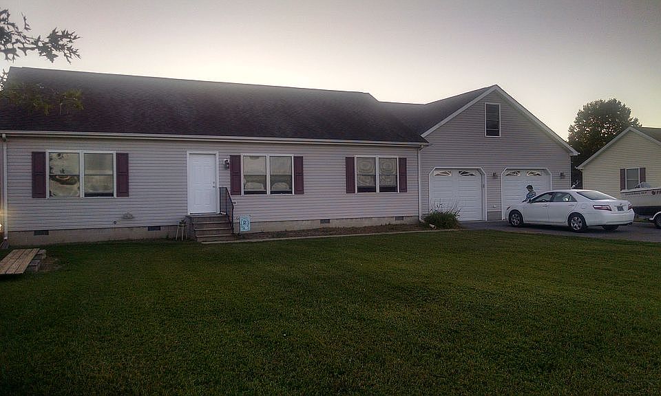 1st image of 106 Starlight Dr