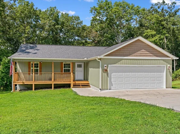 2704 Quarles Rd, Rocky Face, GA 30740