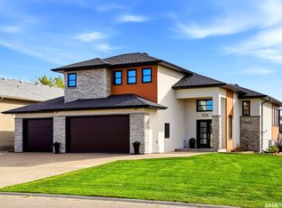 733 3rd Ave, Pilot Butte, SK S0G3Z0