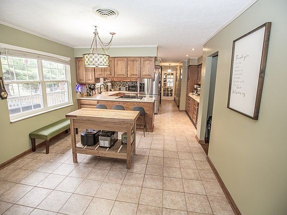 5th image of 3088 Grandview Rd