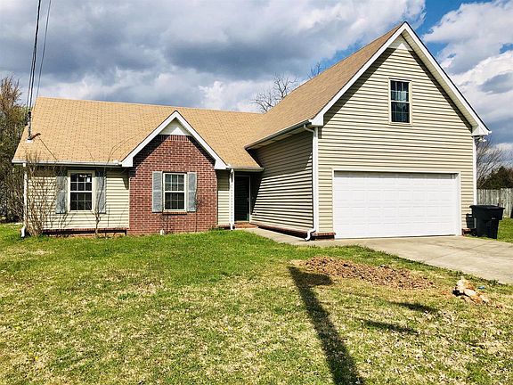 2nd image of 1310 Pearlknob Ct
