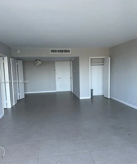 5161 Collins Ave #1709 — Photo 5