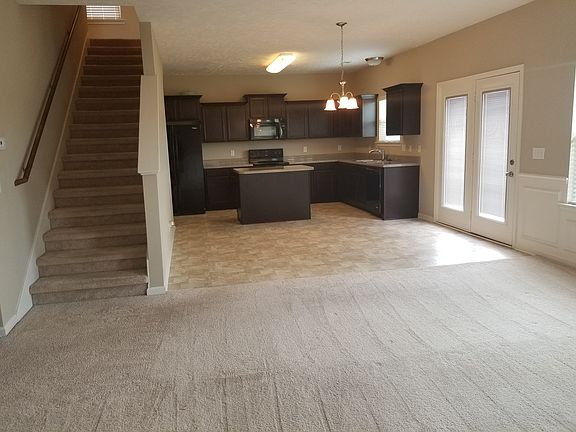 Open Floor Plan!
