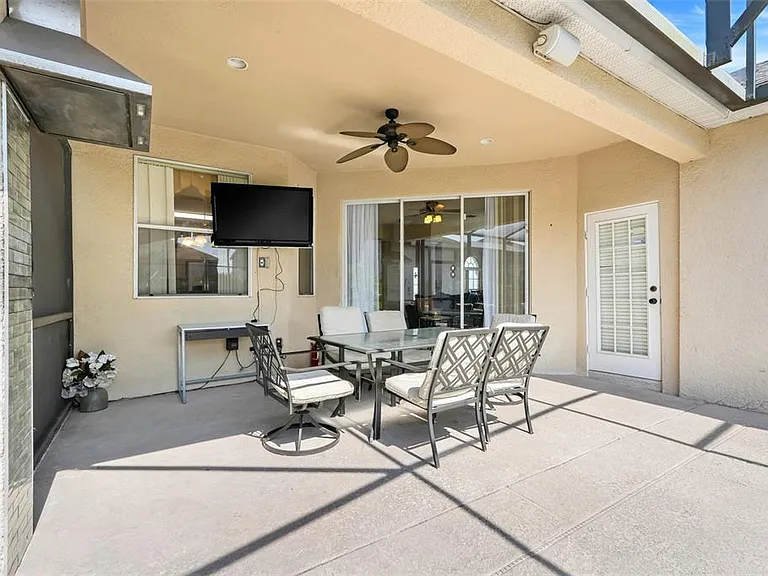 216 Montara Dr — Photo 29