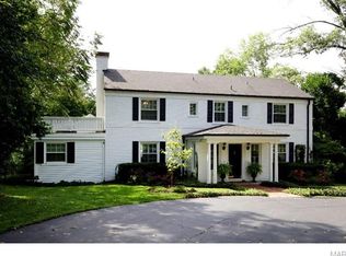 515 S Warson Rd, Saint Louis, MO 63124