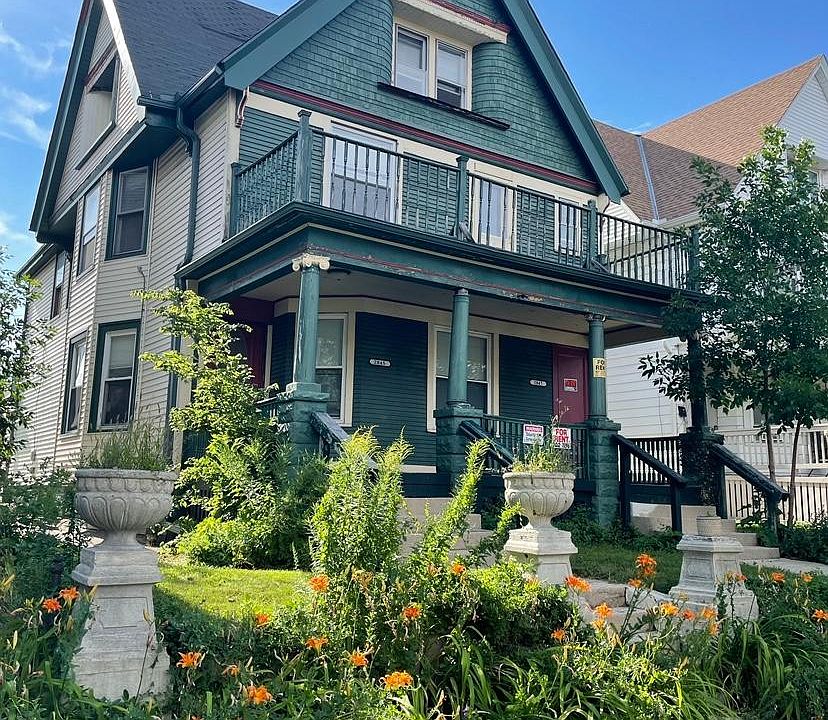 1st image of 2845 N Cramer St