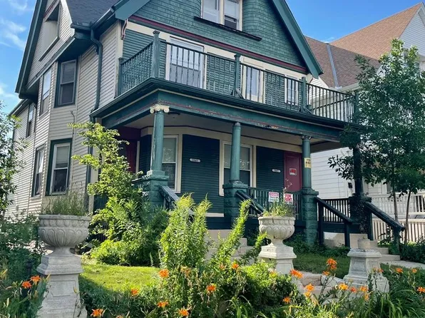 2845 N Cramer St, Milwaukee, WI 53211