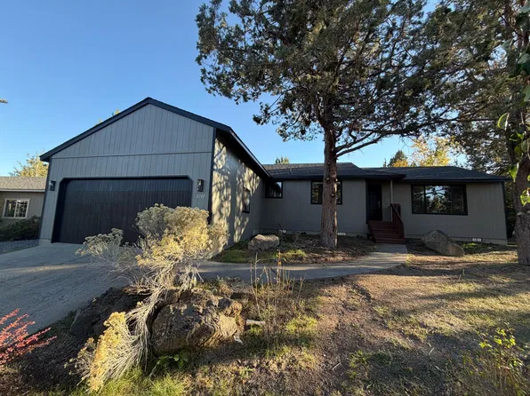 2741 NE Laramie Way, Bend, OR 97701