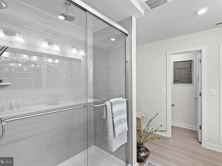 19 Elmiraj Ct — Photo 14
