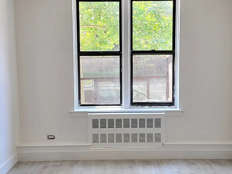 461 Central Park W #1F — Photo 7