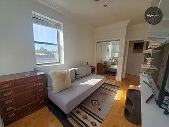 Rented by Triplemint