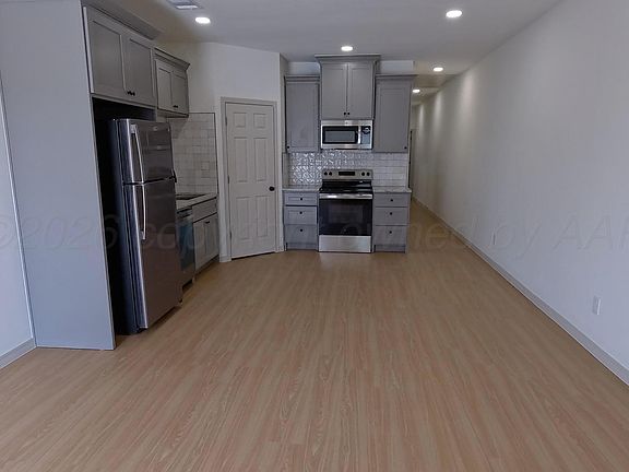 4th image of 1509 S Bliss Ave