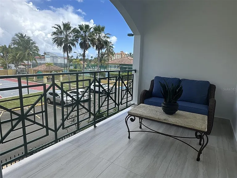 6690 Rd Royal Palm Wynd #D101 — Photo 16