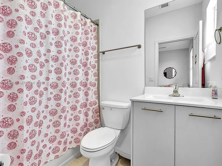12209 NW 24th Pl — Photo 36