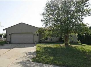 731 Perry Ct, Iowa City, IA