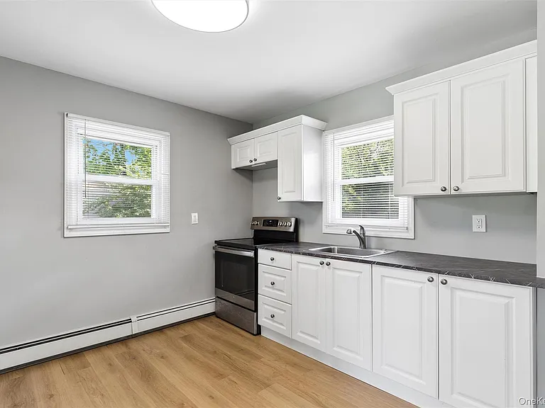 171 Wakeman Rd — Photo 3