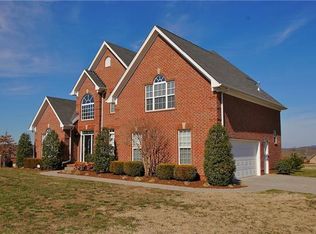 114 Pilot Knob Ln, Hendersonville, TN 37075