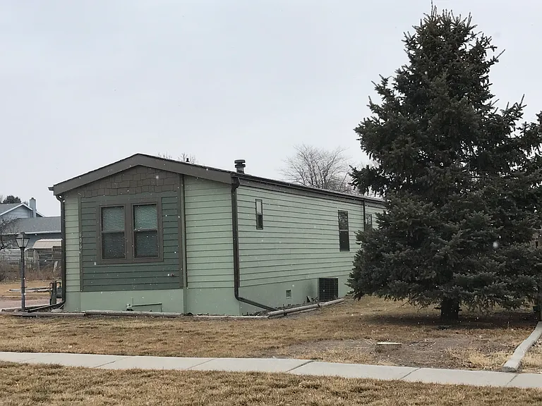 606 Flamingo Dr — Photo 2