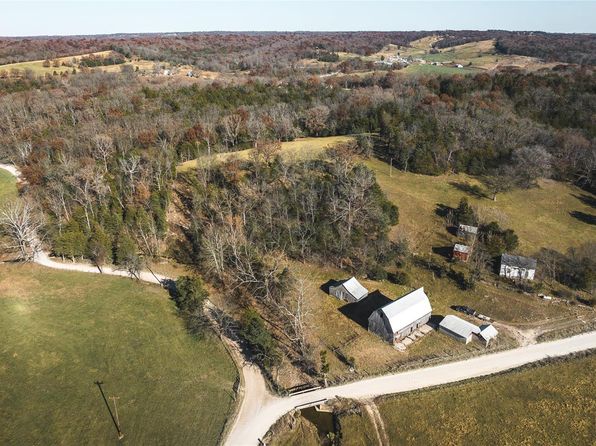 2575 County Road 612, Freeburg, MO 65035