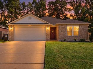 1089 Meadows Edge Dr, Alexander, AR 72002