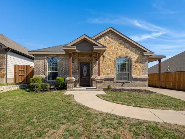 3010 McKinley Ave, Fort Worth, TX 76106