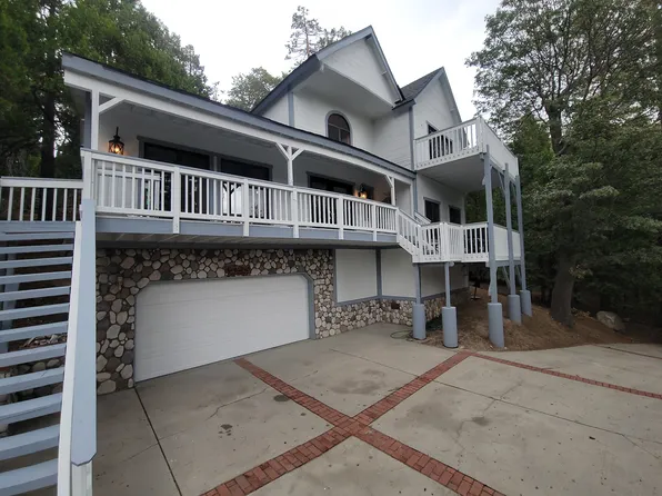 27564 Cedarwood Dr, Lake Arrowhead, CA 92352